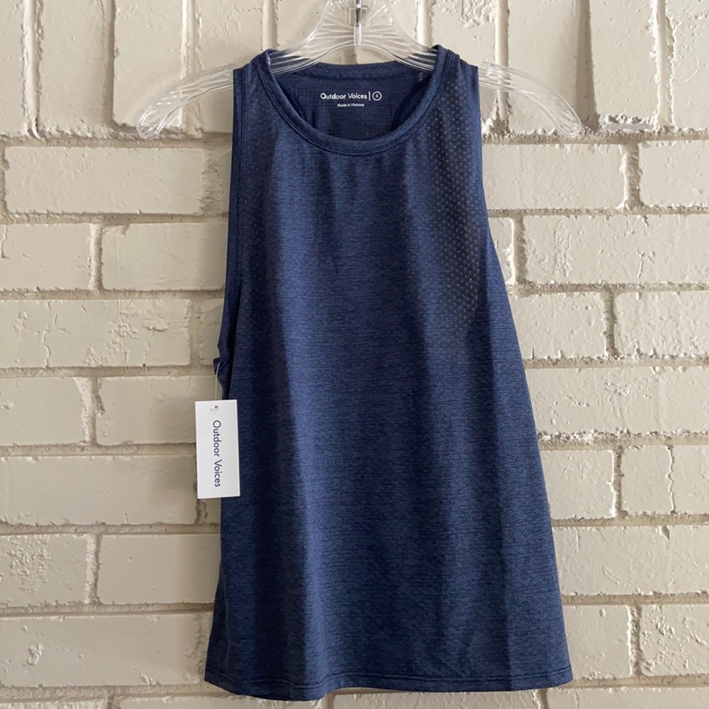 NWT Outdoor Voices Ecomesh Tank 💙